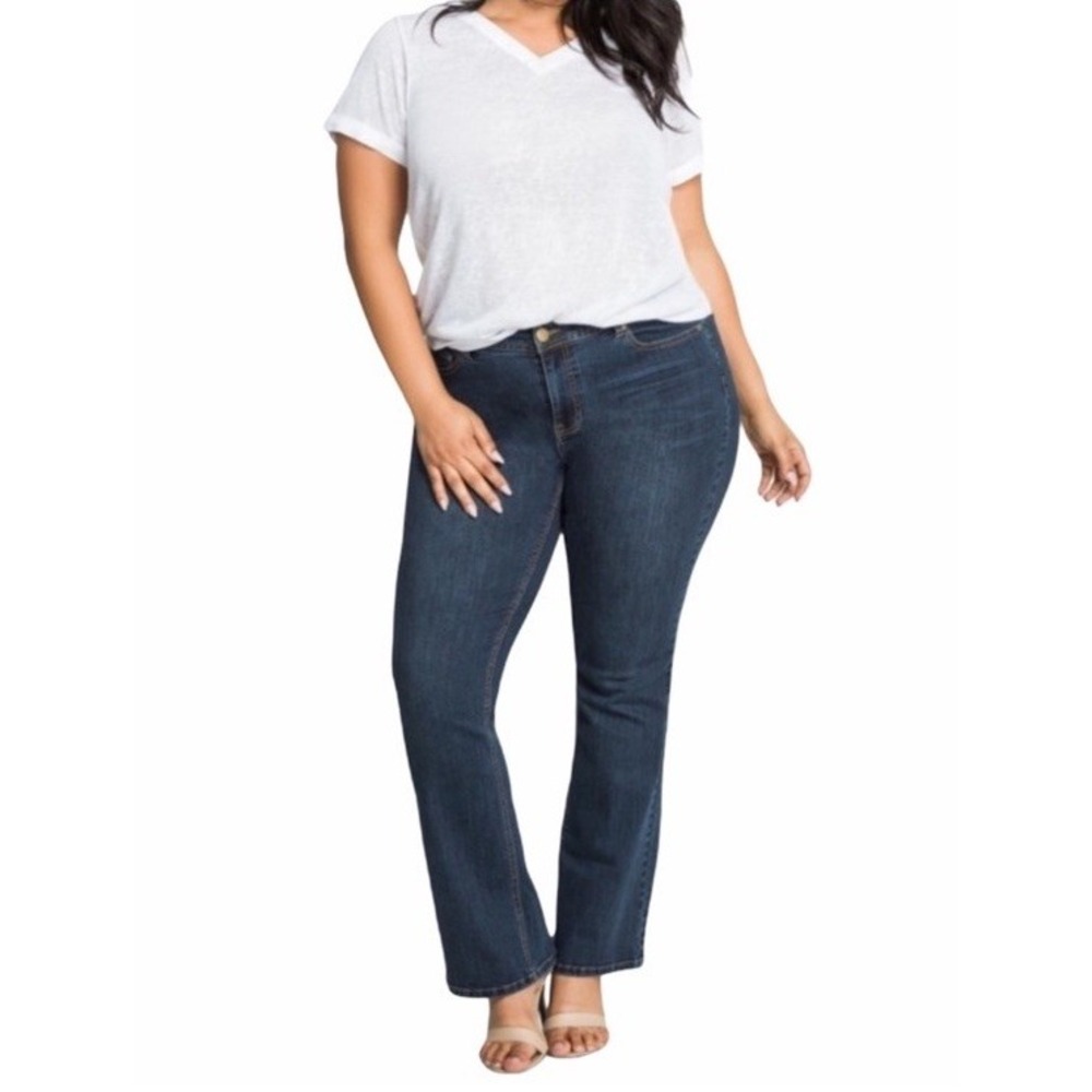 Ashley Stewart Bootcut Jeans Womens 20 Short Blue Legendary Dark Wash Stretch